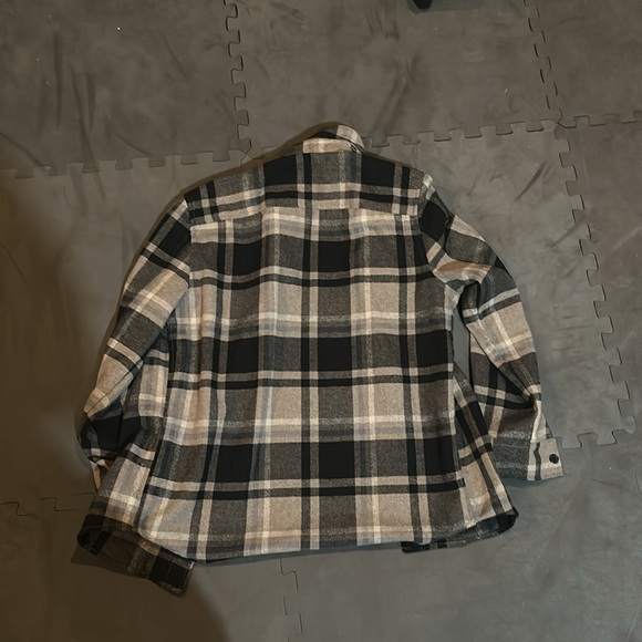 H&M shacket - Picture 3 of 3